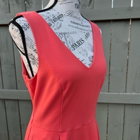 Bebe Salmon Mini Sheath Dress - Picture 6 of 11